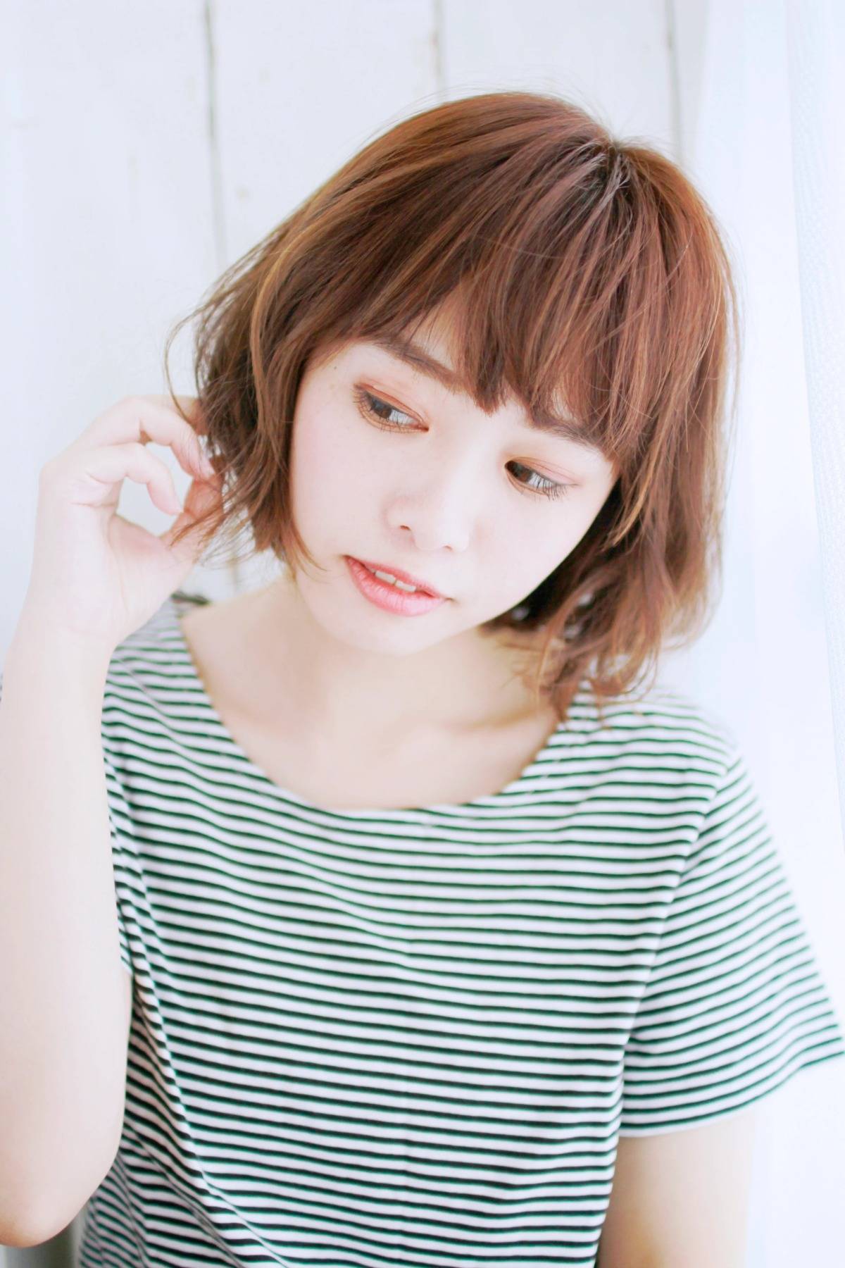 トレンドの無造作ボブ