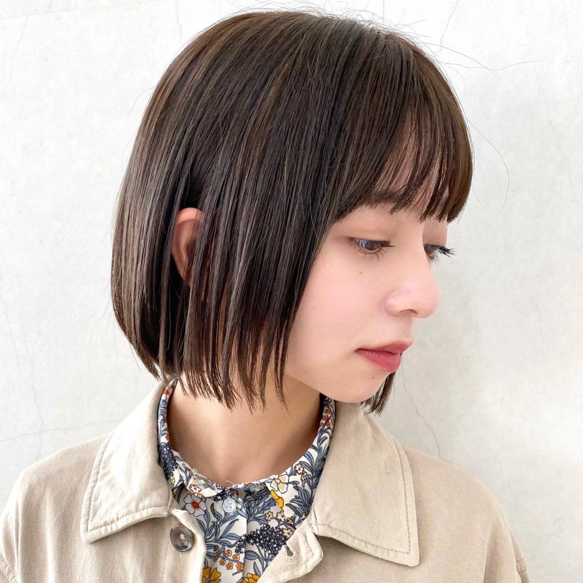 清楚な黒髪ボブ