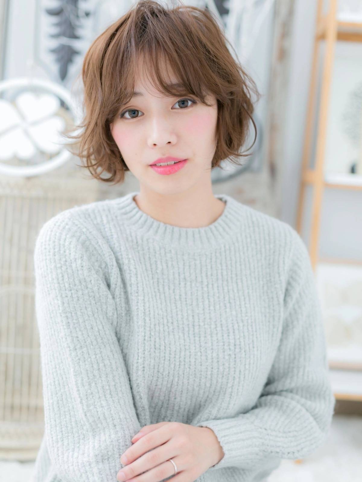 大人可愛いゆるふわボブ