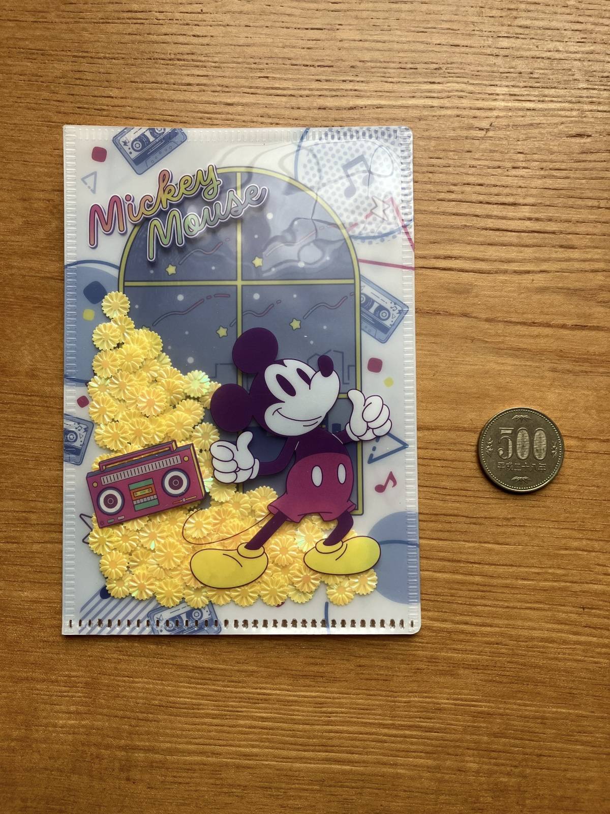 セリアのA6クリアファイル スパンコール入/ミッキー&ミニー