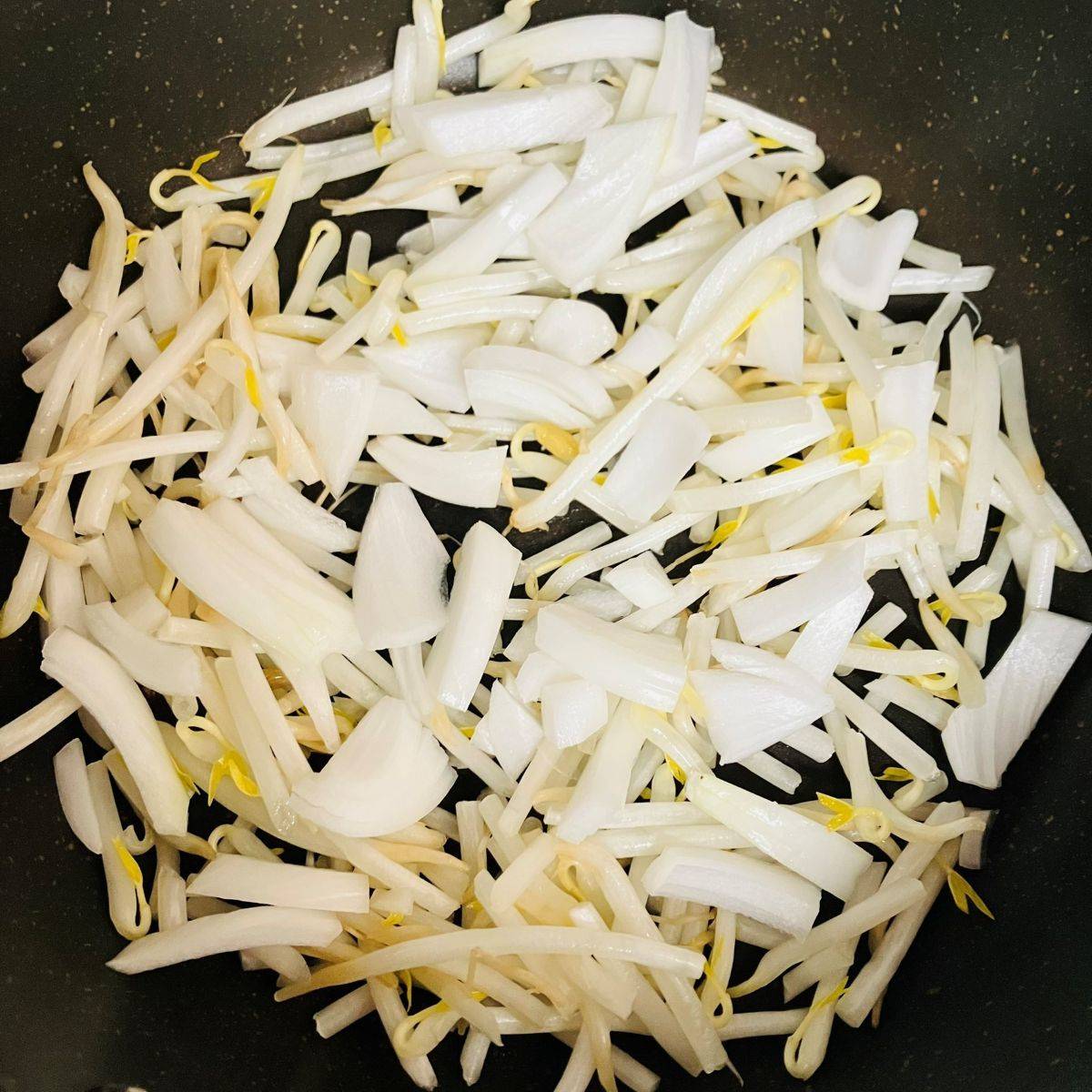 JAグループ公式の「もやしとネギと卵の煮物」のレシピ