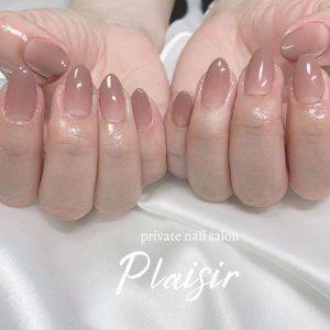  スモーキーピンク系ネイル 