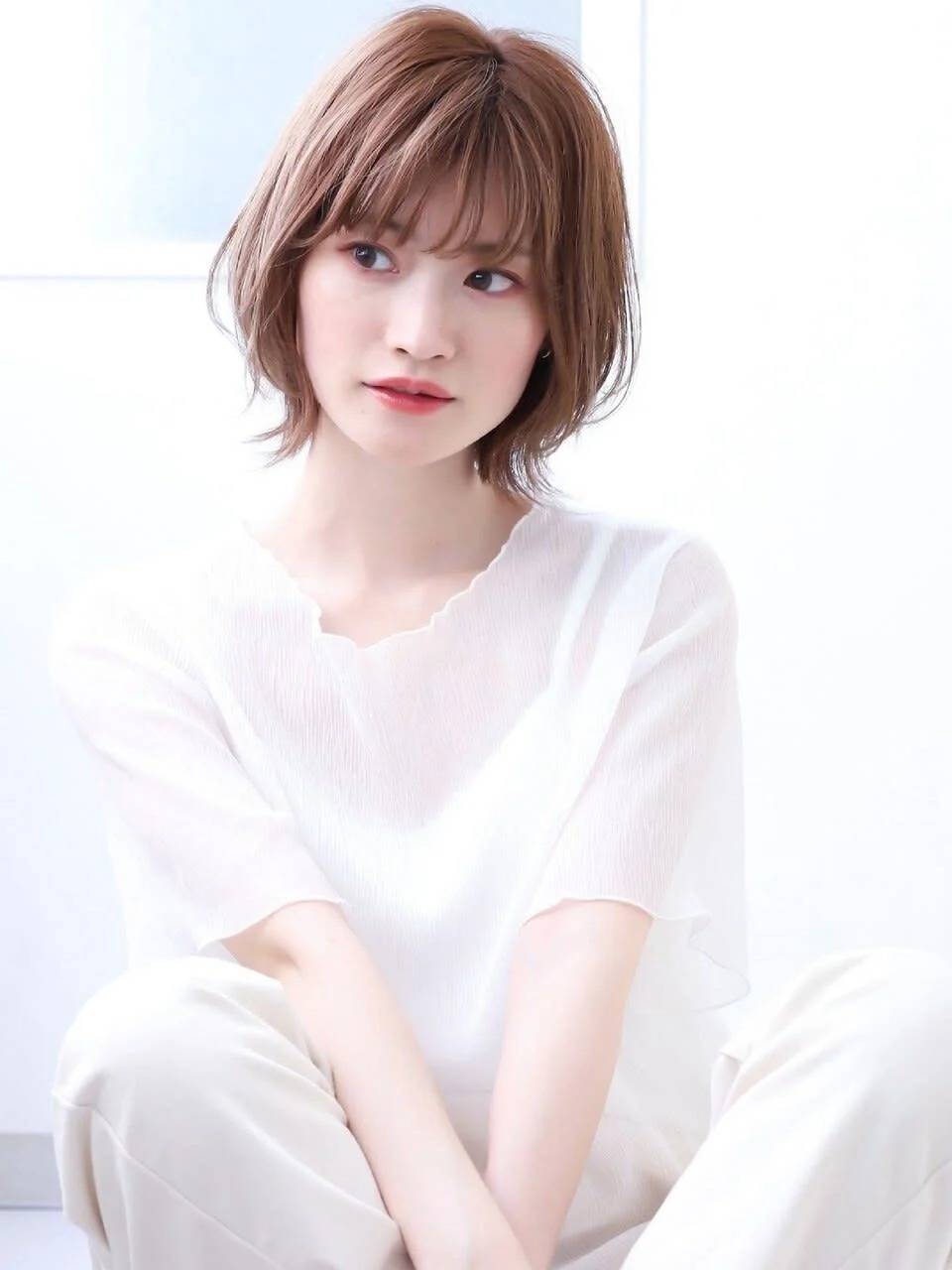 メリハリウルフボブ