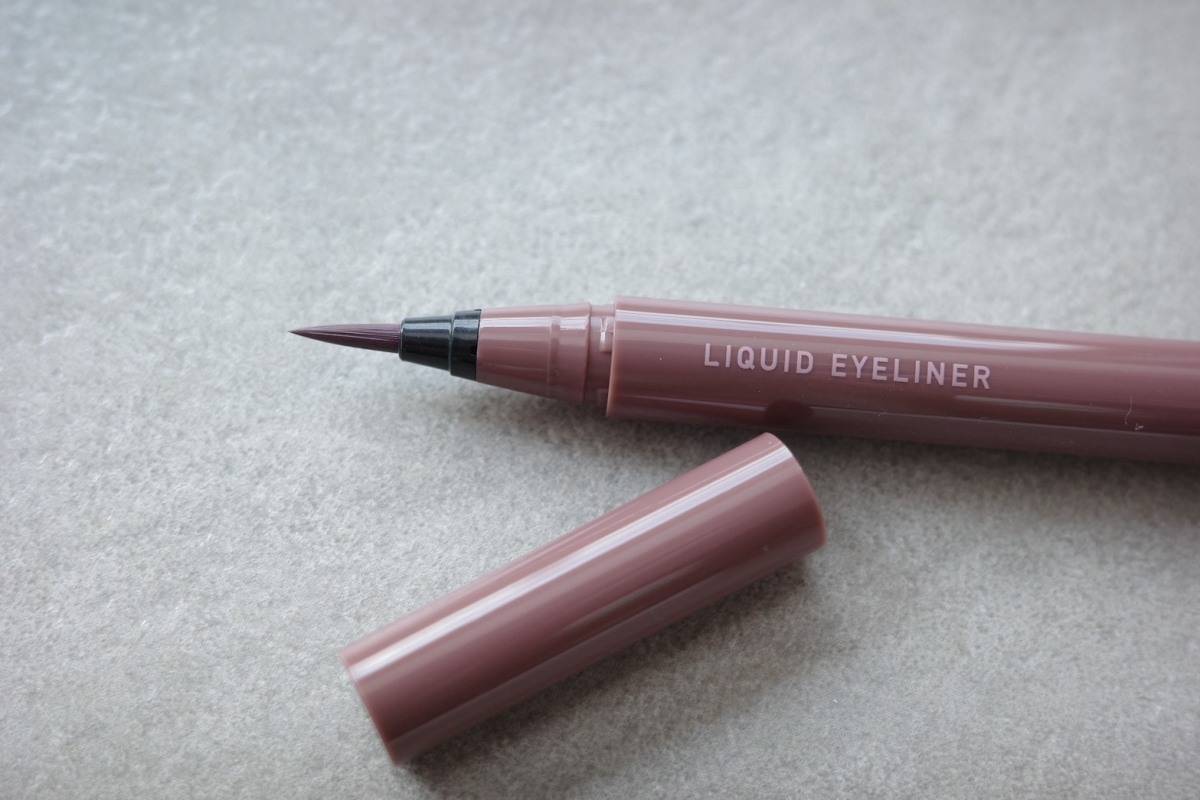 キングダム リキッドアイライナー