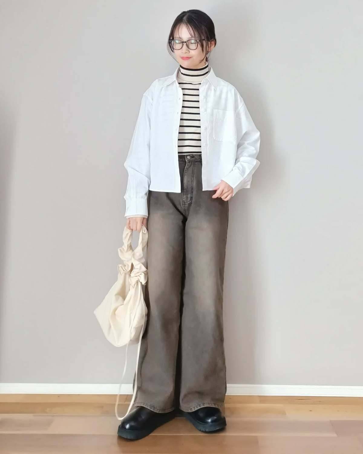 ボーダー柄をチラ見せする♪