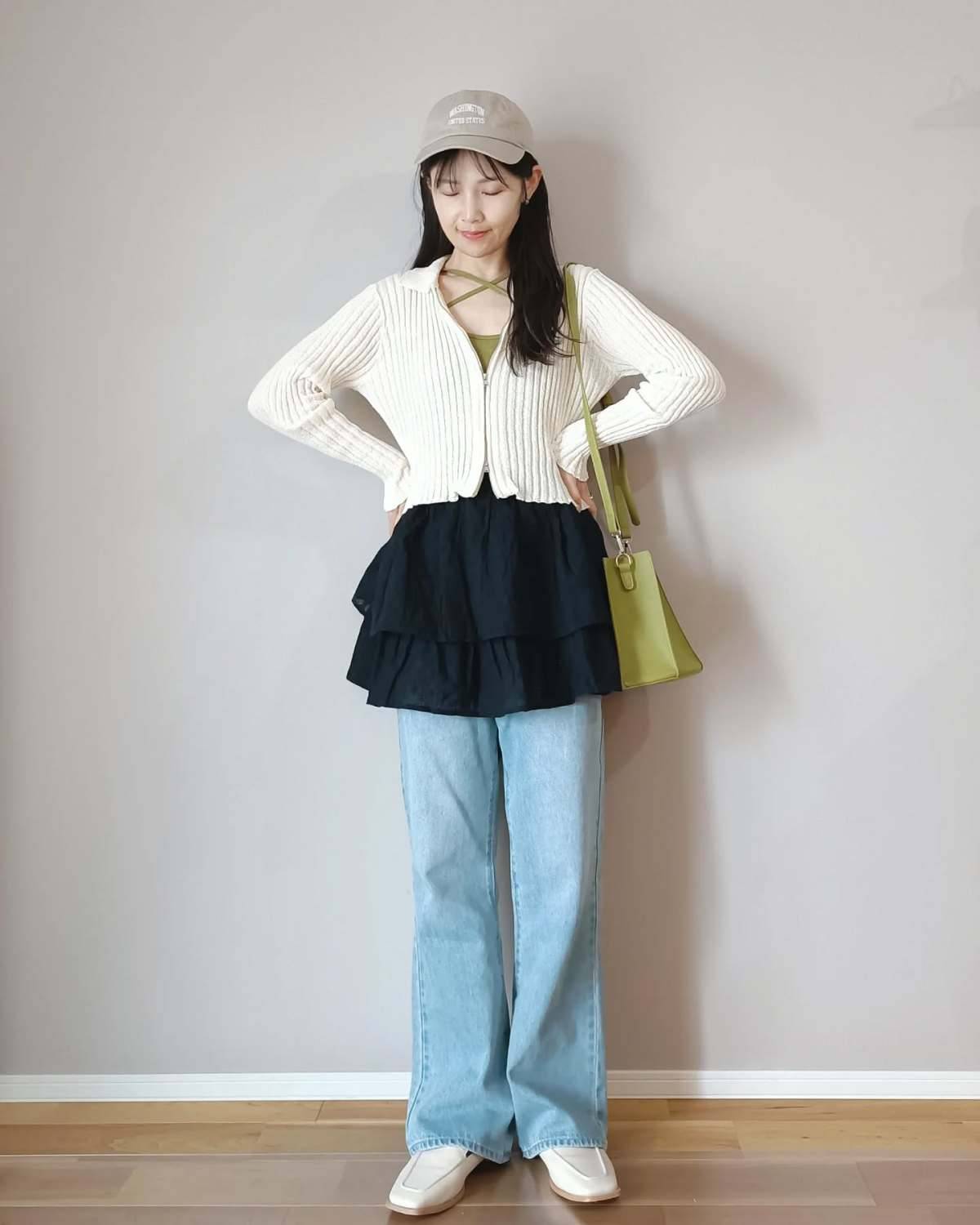 ミニスカートを重ね着する！