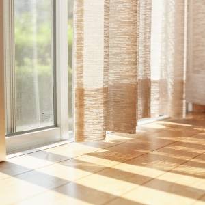 実は風水的に大正解です。窓辺にあると仕事運がどんどん上がるもの5選