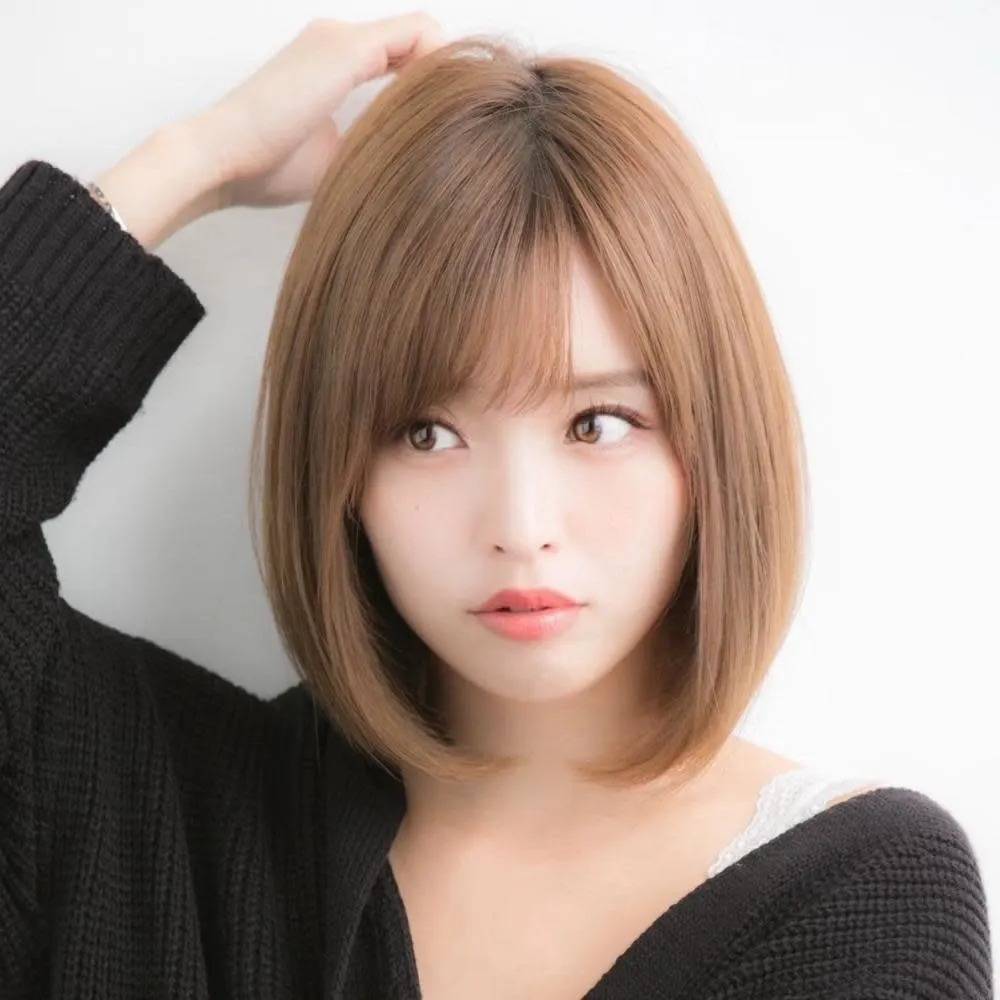 毛先が内に入りやすいシンプルボブ