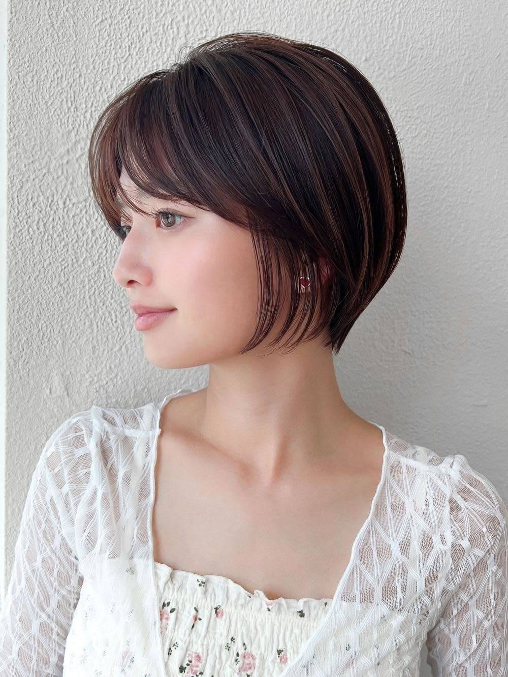 上品な丸みシルエットショート