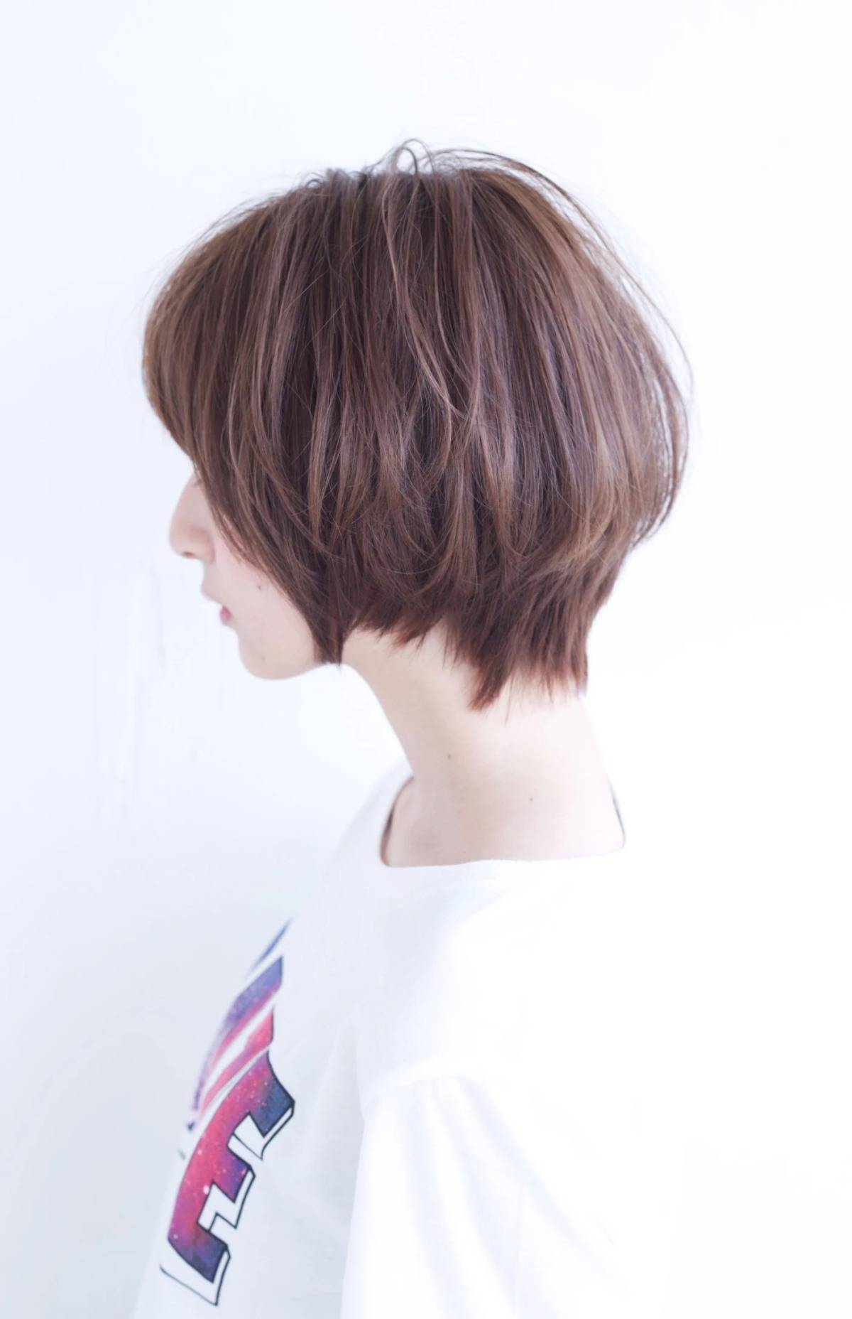 ラベンダーグレージュのひし形ショート