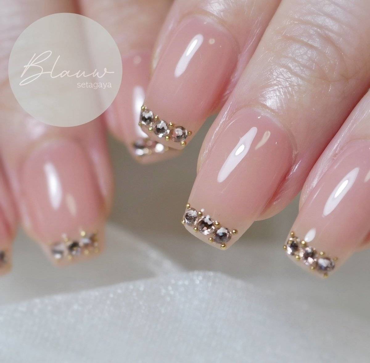 ヌーディーピンクネイル