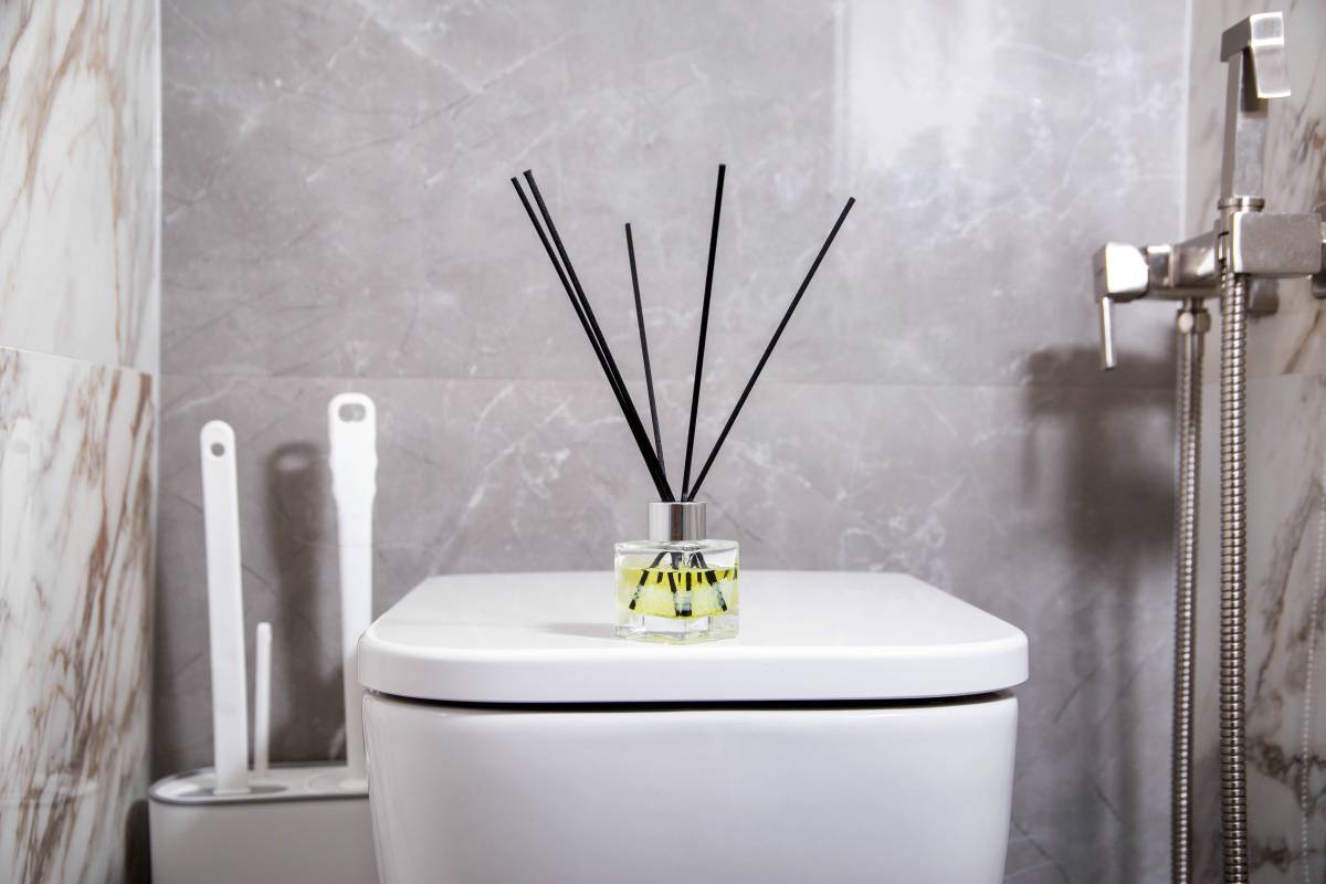 トイレ　家庭運　上がる　アロマ　消臭