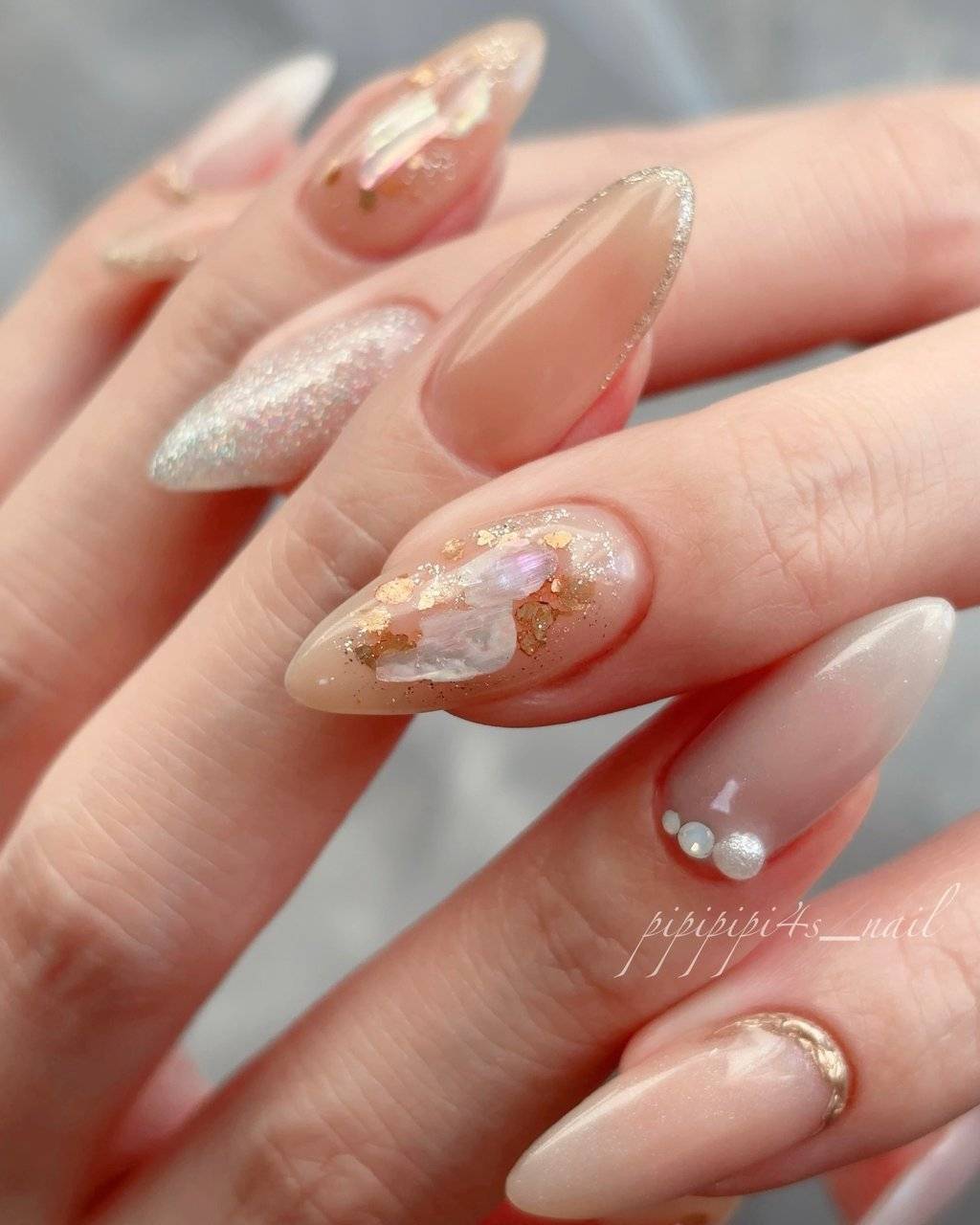 オレンジベージュネイル