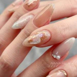 【2026年4月】春から夏にかけて人気。最新オレンジベージュネイル5選