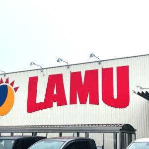  ラ・ムーの看板 