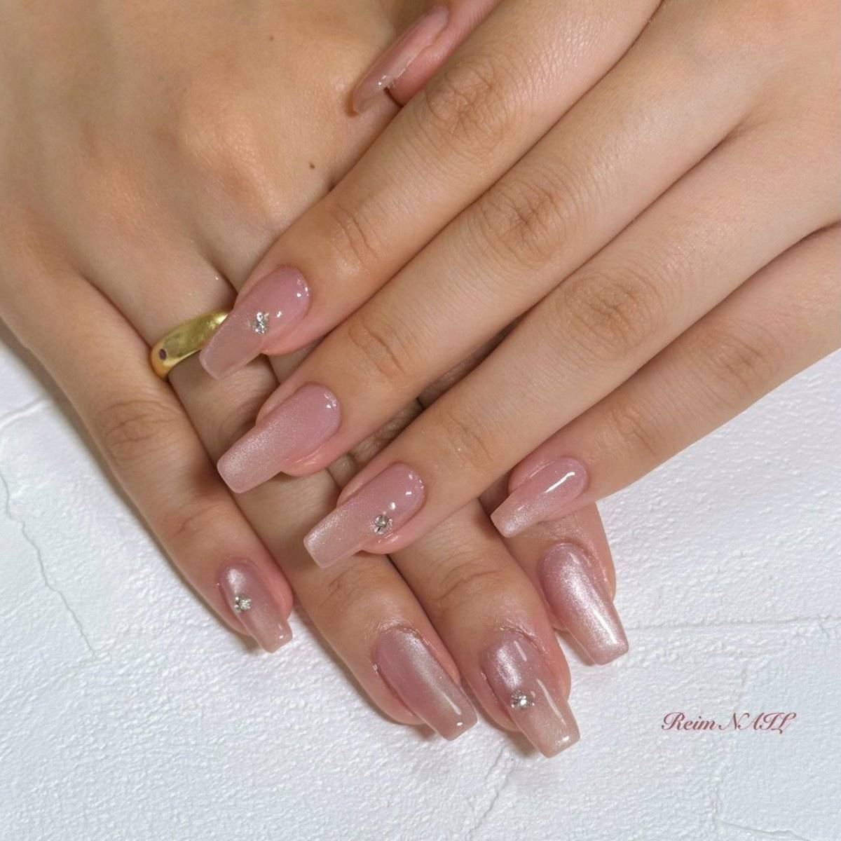 ピーチピンクネイル