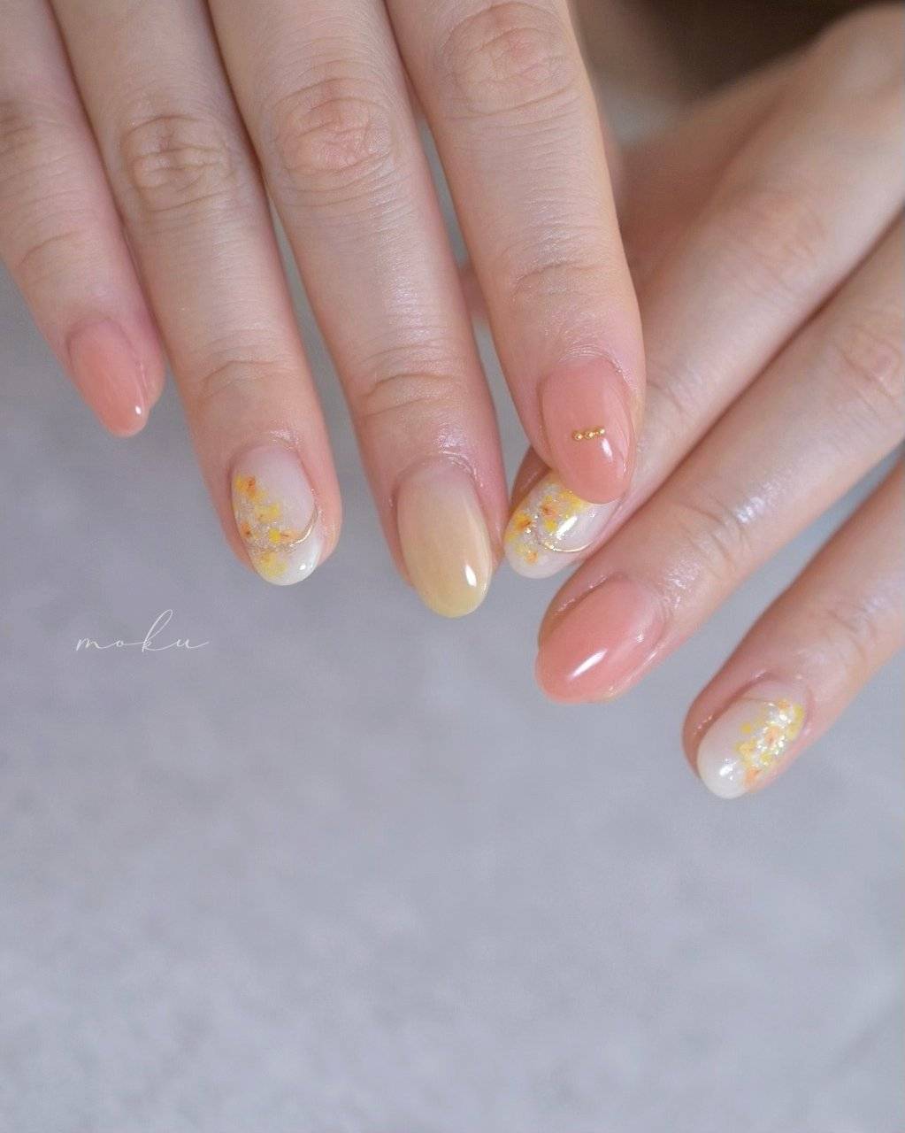 コーラルオレンジネイル