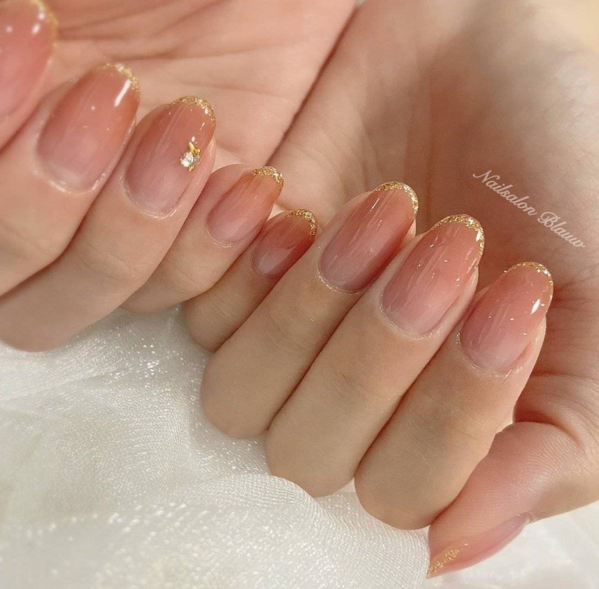 コーラルオレンジネイル