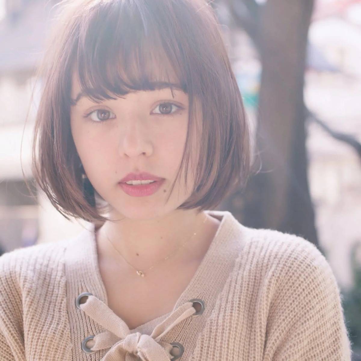 くすみピンクのナチュラルボブ