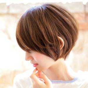  シンプル丸みボブ 