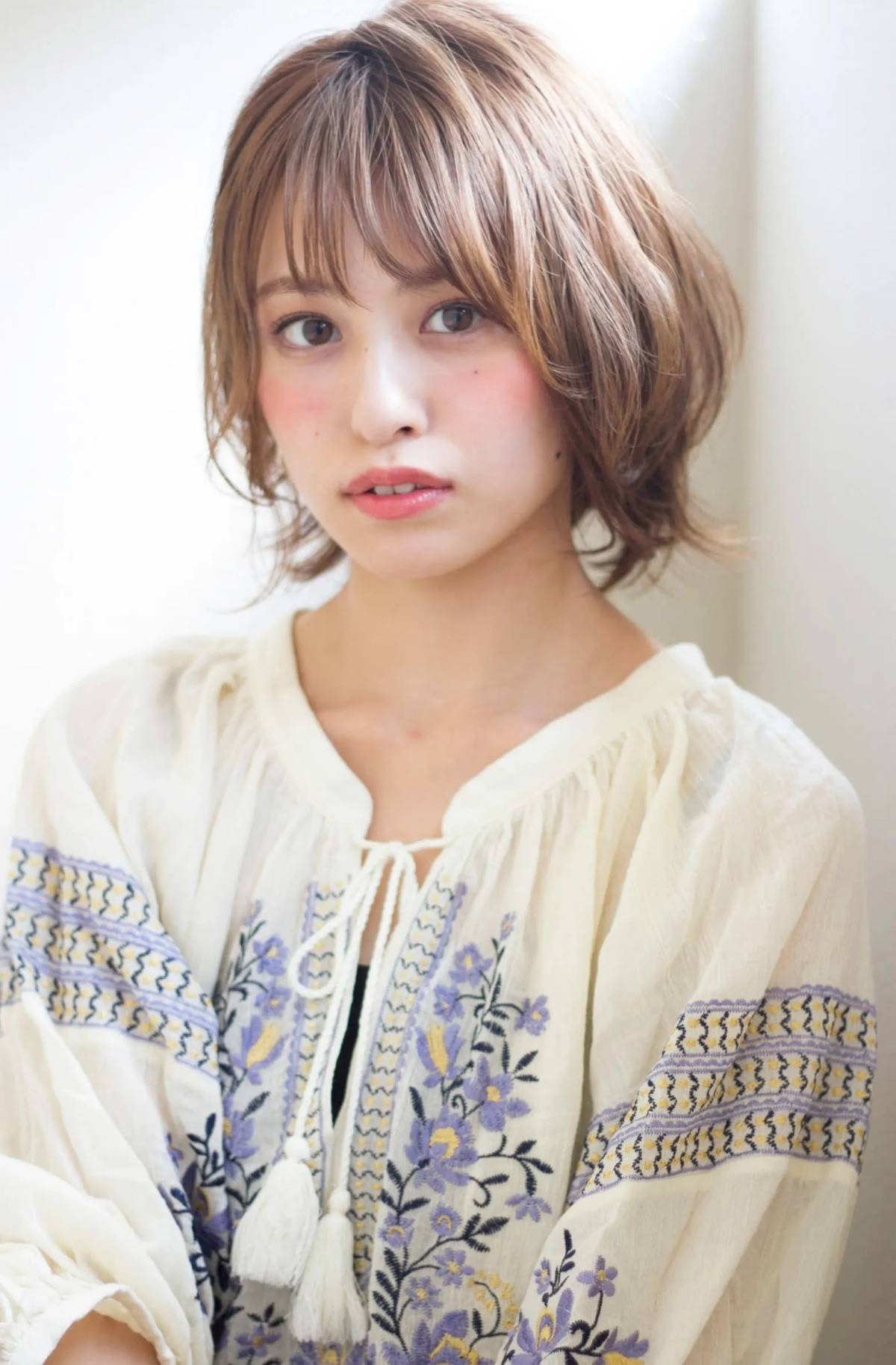 ひし形シルエットのこなれボブ