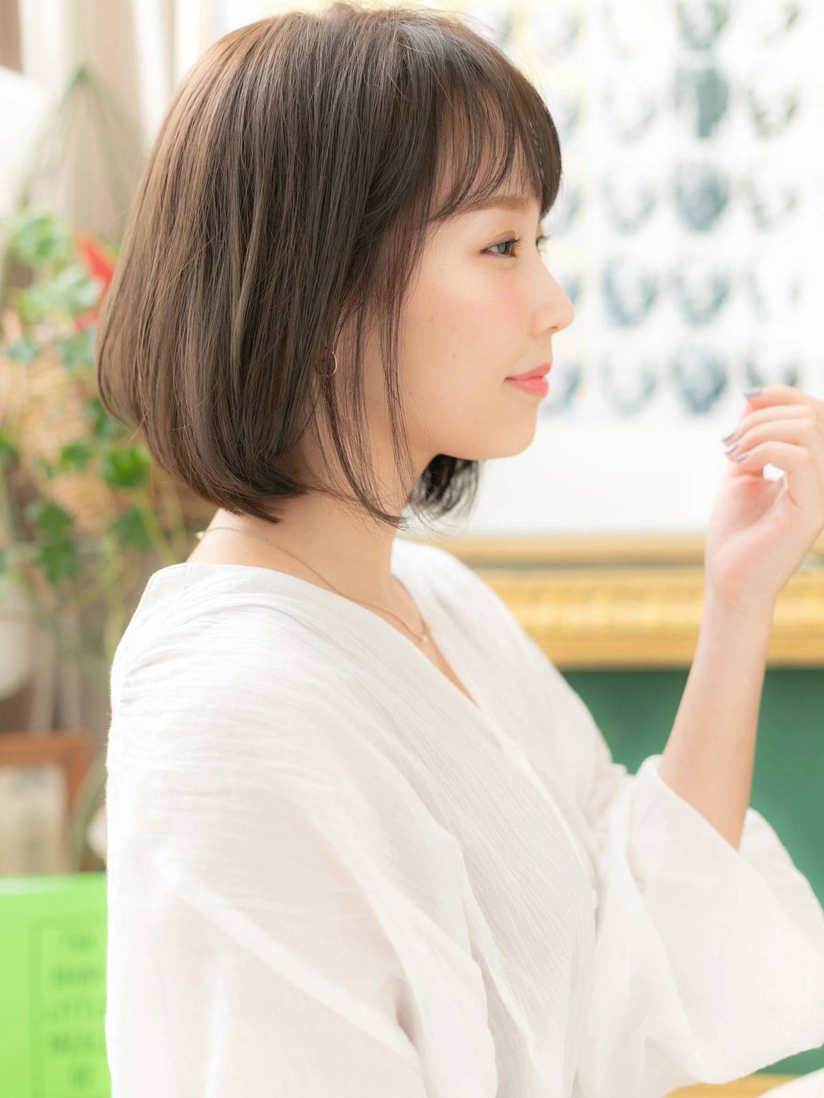 フェミニン前下がりボブ