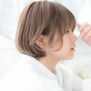  自然にまとまる丸みボブ 