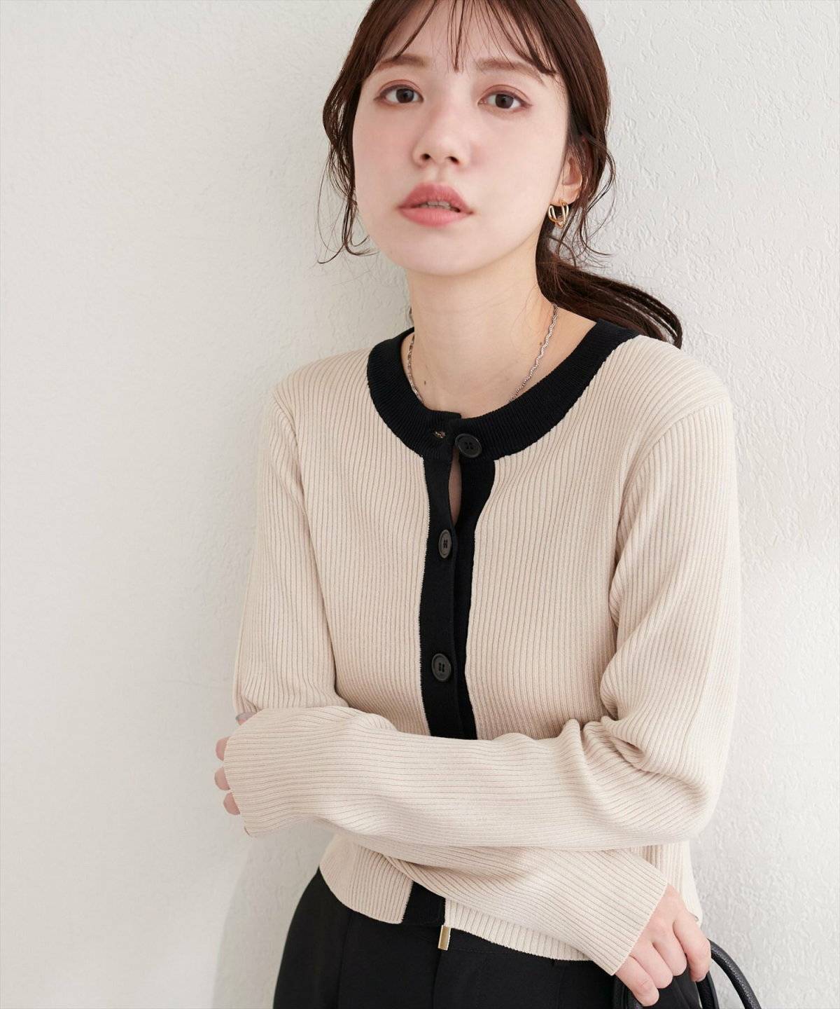 natural couture 細リブ配色ショート丈カーディガン