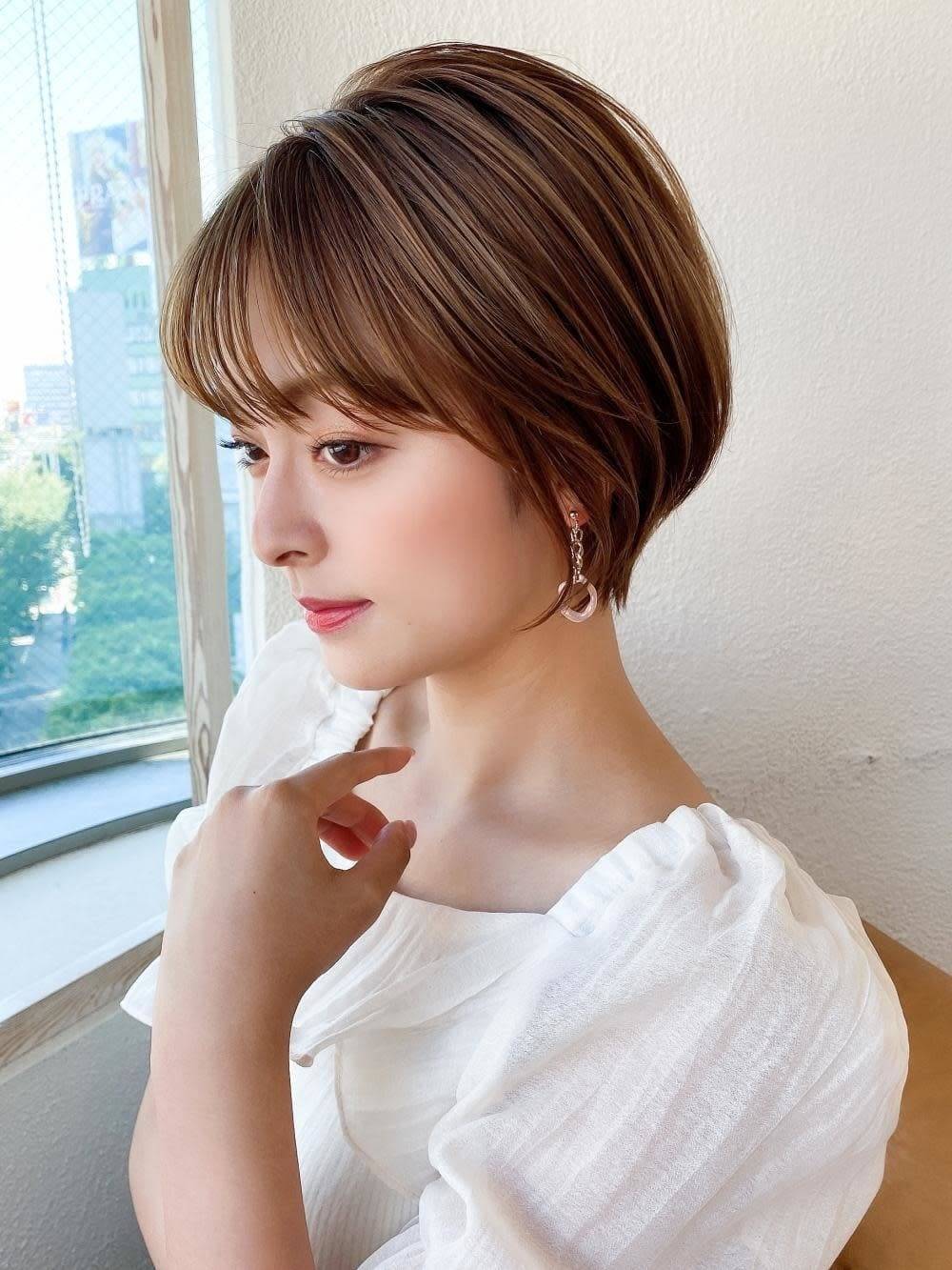 上品な丸みショート