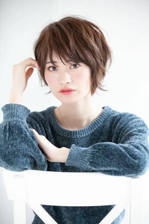 立体感ショート