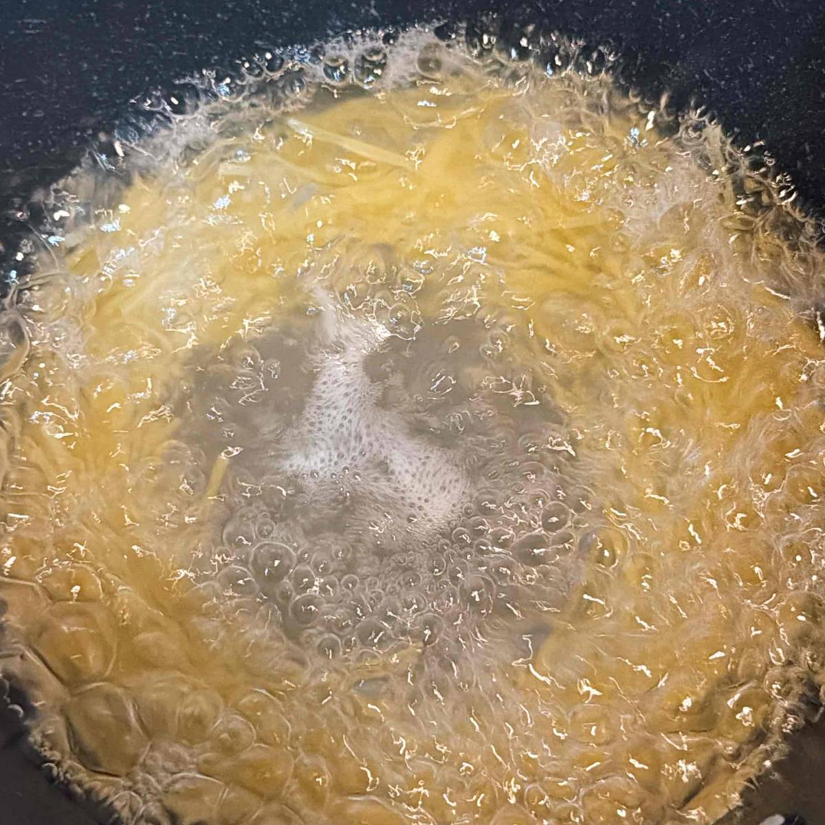 JAグループ公式の「キャベツアンチョビパスタサラダ」のレシピ