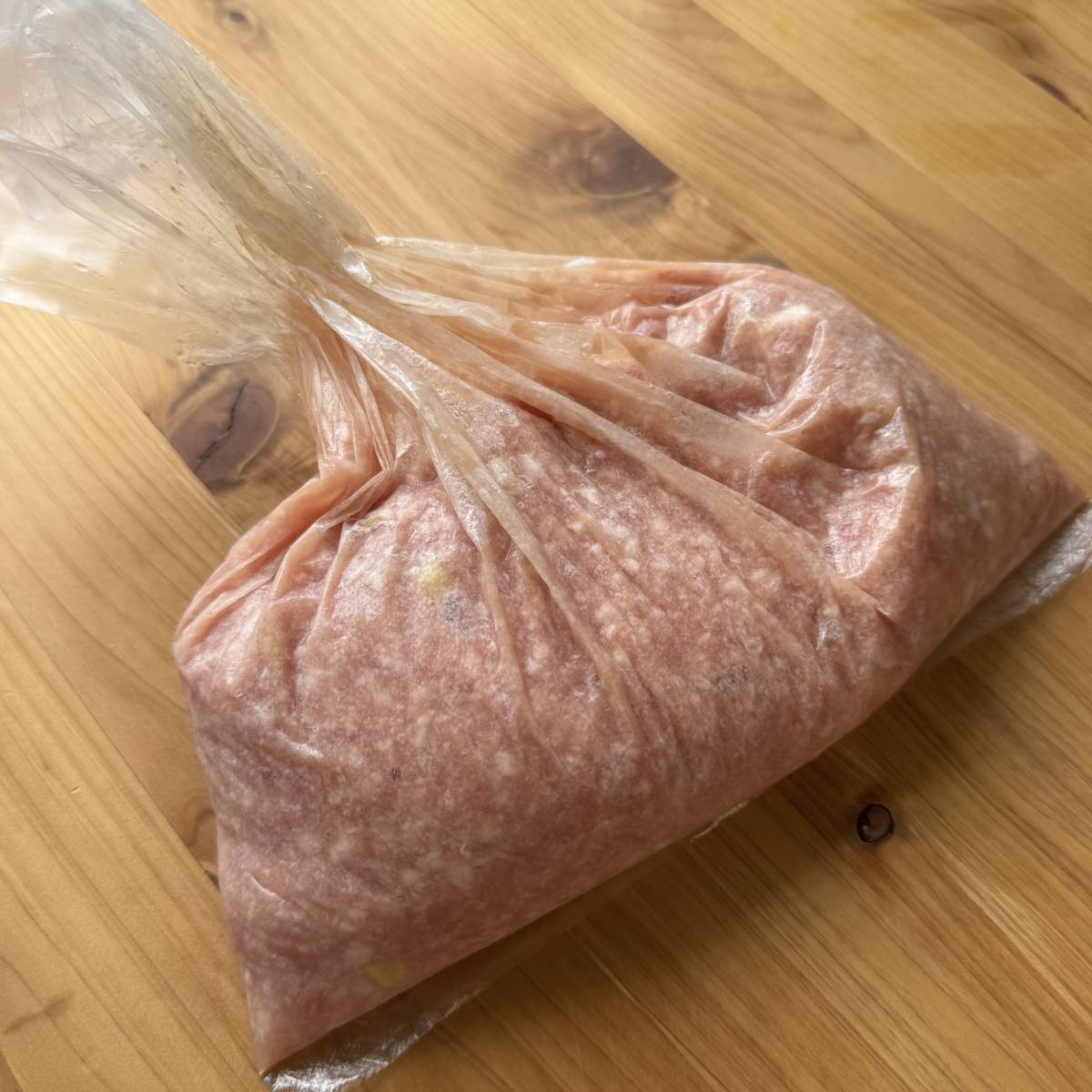 モランボン公式の「餃子の皮で作る包まない小籠包」のレシピ