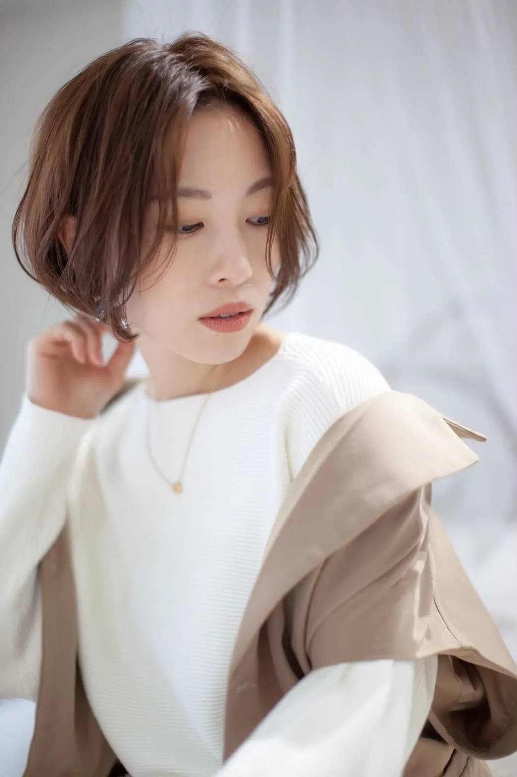 前髪なしのゆるボブ