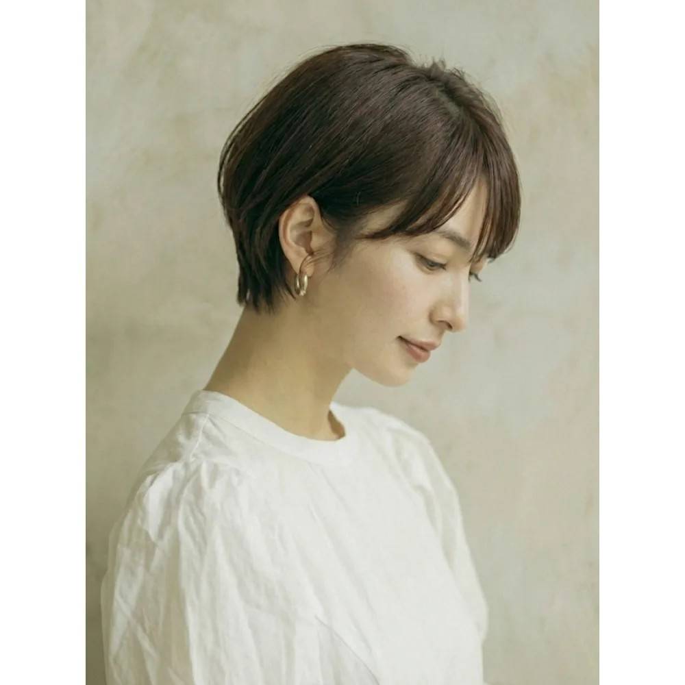 美シルエットなくびれショート