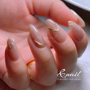 【2026年晩春】こなれ感を纏うべし。最新ヌーディーベージュネイル5選