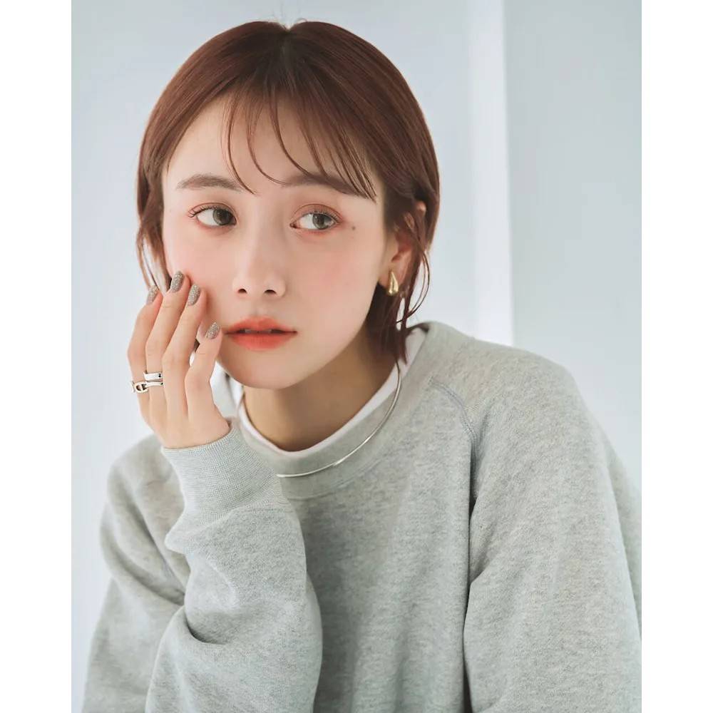 タイトなシースルーボブ