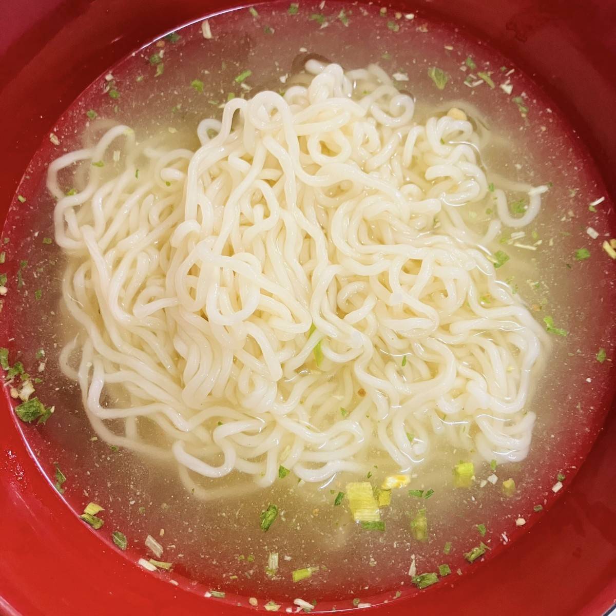 サッポロ一番公式の「レモンでさっぱり大人の冷やしラーメン」のレシピ