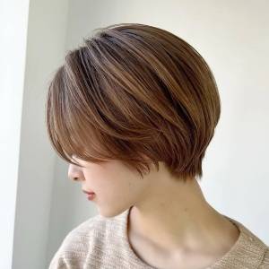  上品見え丸みショート 