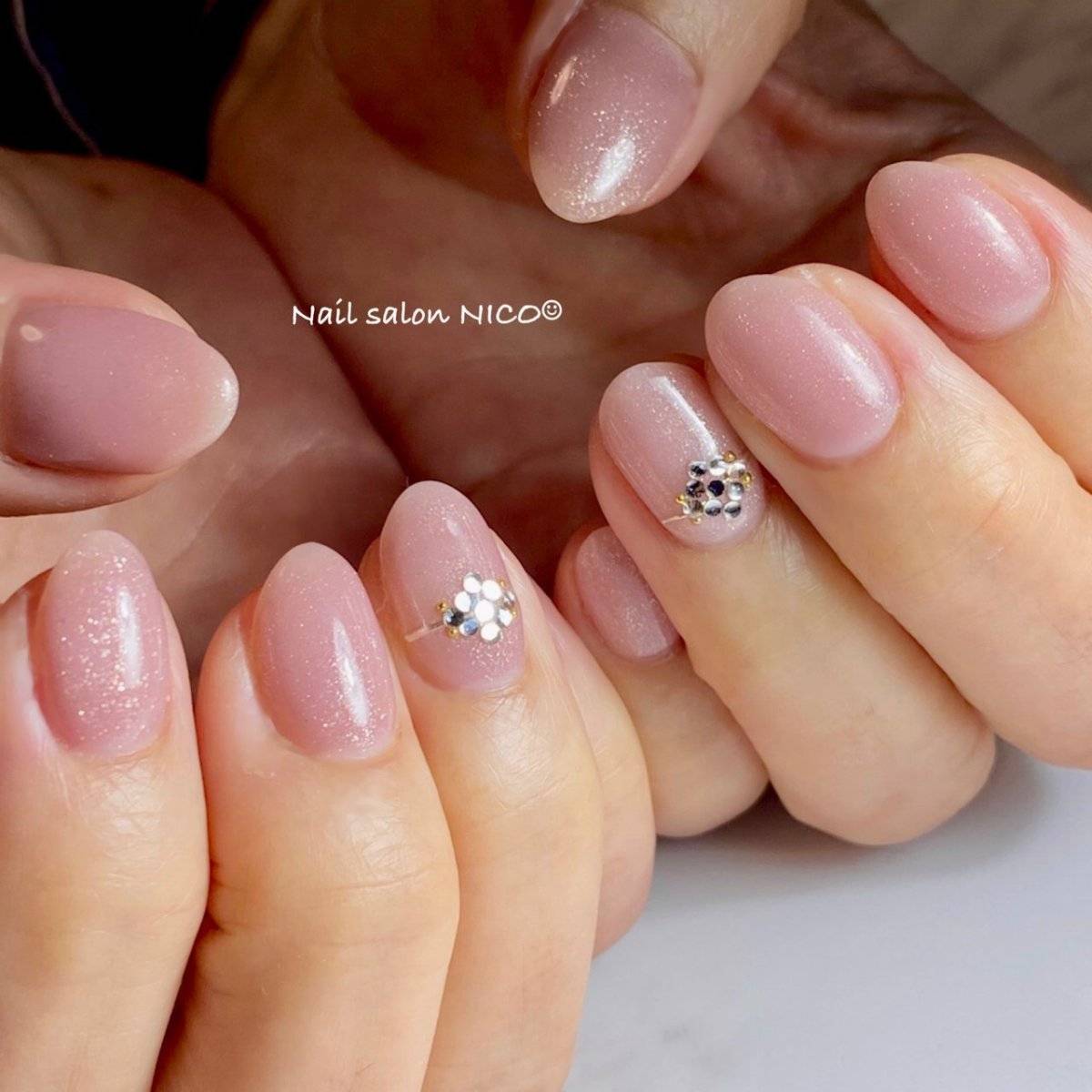 モーヴピンクネイル