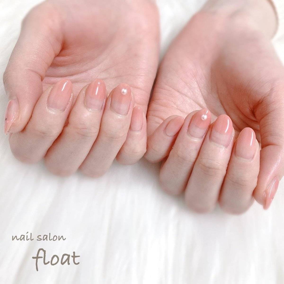 コーラルオレンジネイル