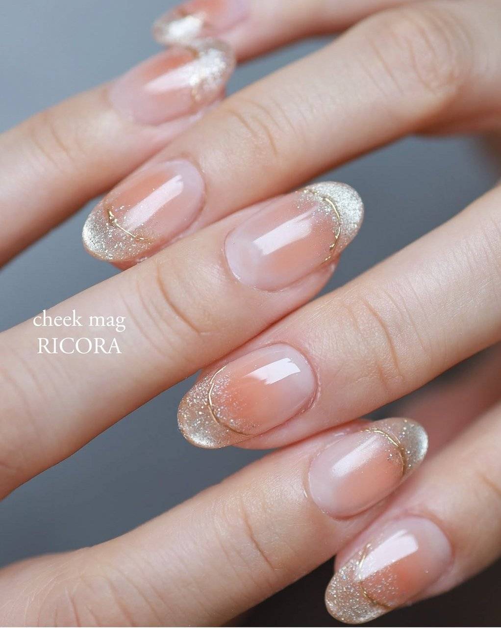 コーラルオレンジネイル