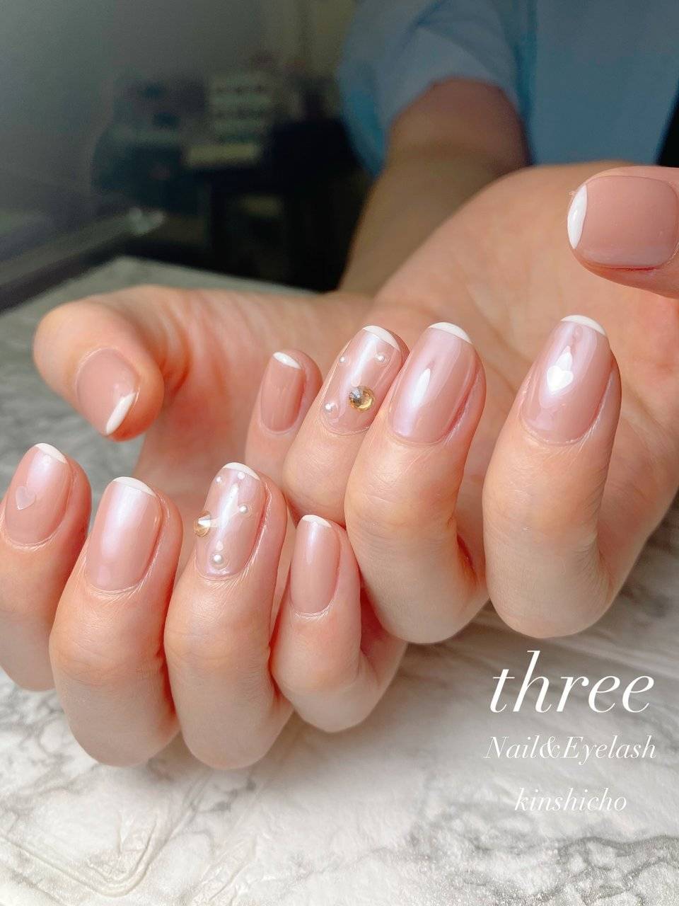 ペールピンクネイル