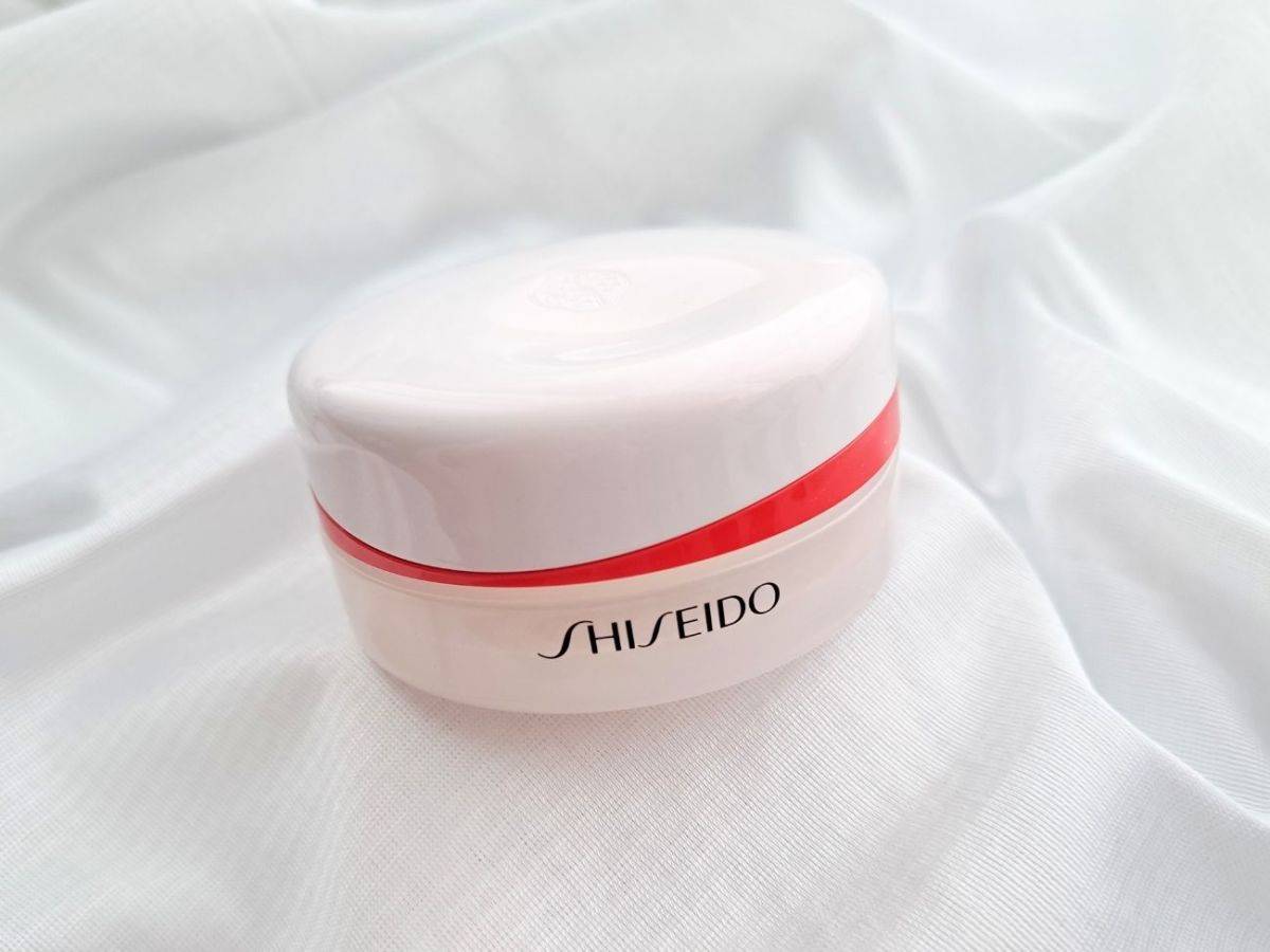 SHISEIDO エッセンス スキンセッティング パウダー 01 Hydrating GLOW