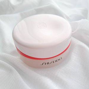  SHISEIDO エッセンス スキンセッティング パウダー 01 Hydrating GLOW 