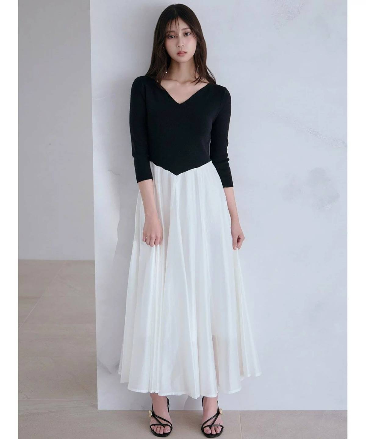 SNIDEL ハートネックシアーフレアコンビワンピース