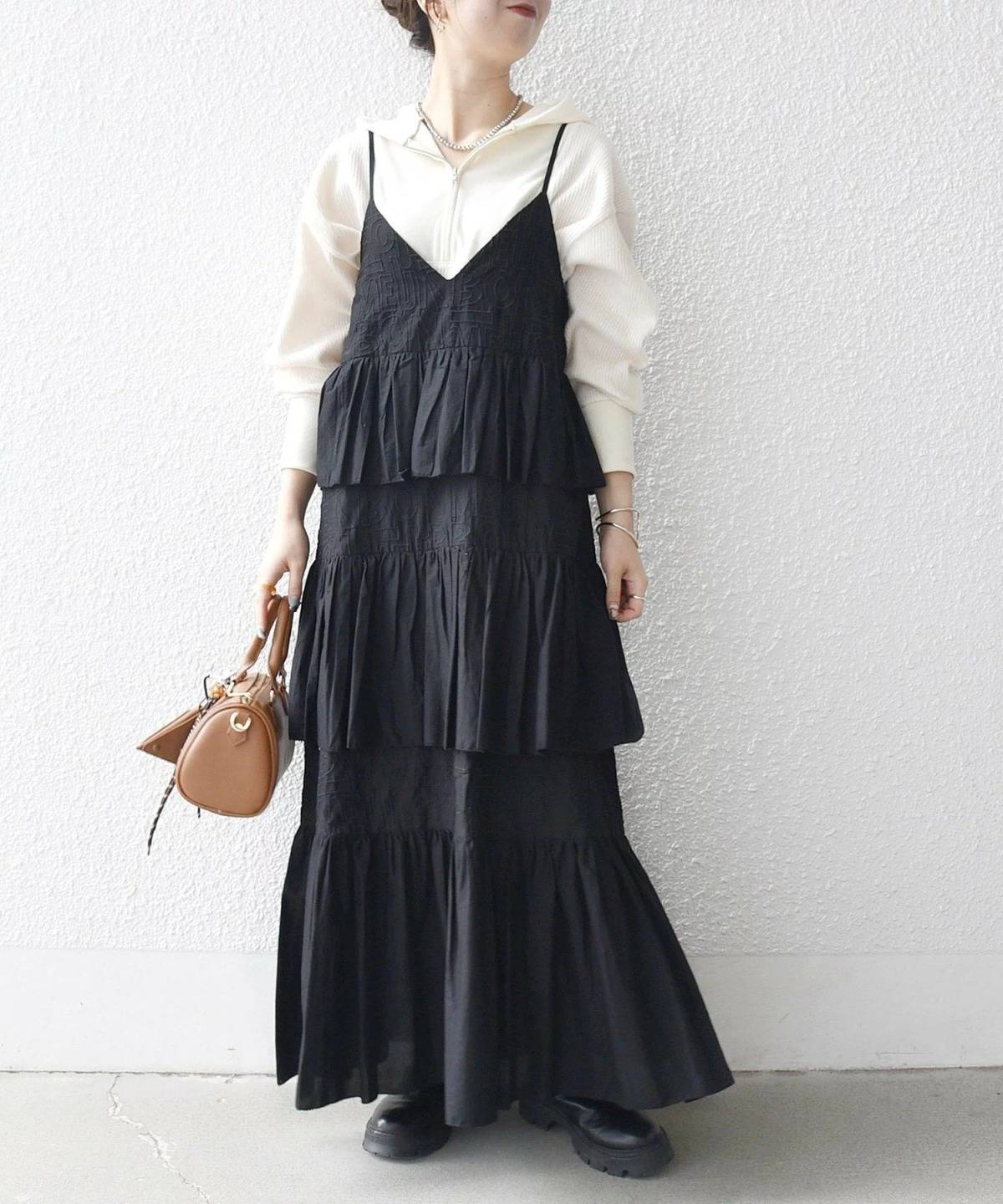 SHIPS ロゴ エンブロイダリー ティアード キャミ ワンピース