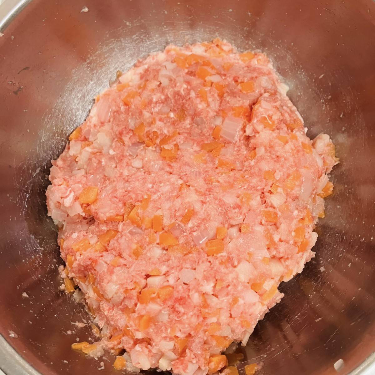 JAグループ公式の「じゃがいもと玉ねぎと人参で味付けハンバーグ」のレシピ