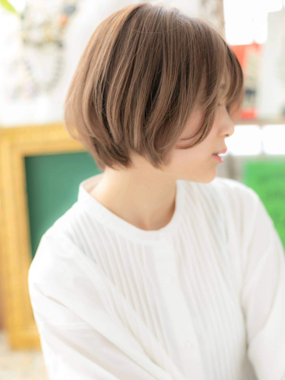 美シルエットのナチュラルボブ