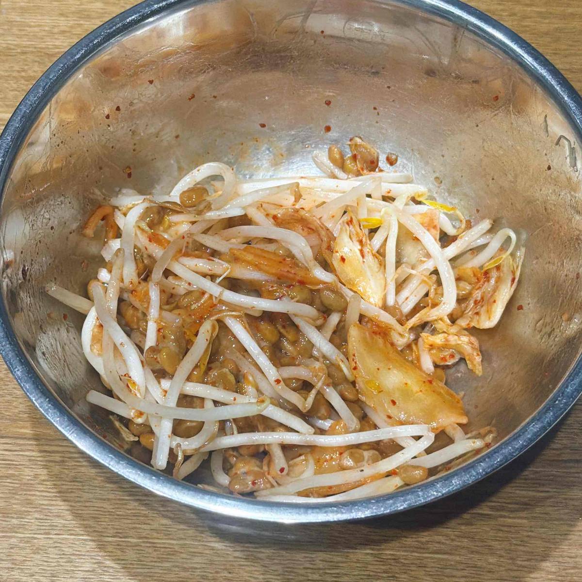 タカノフーズ公式の「納豆いなり焼き」のレシピ