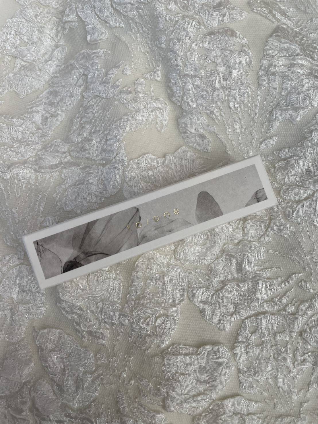 to/one モイストリップジェル